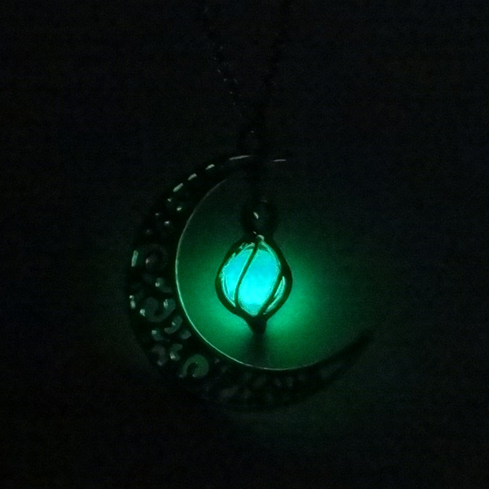 Luminous accessories featuring trendy, versatile hollow necklaces
