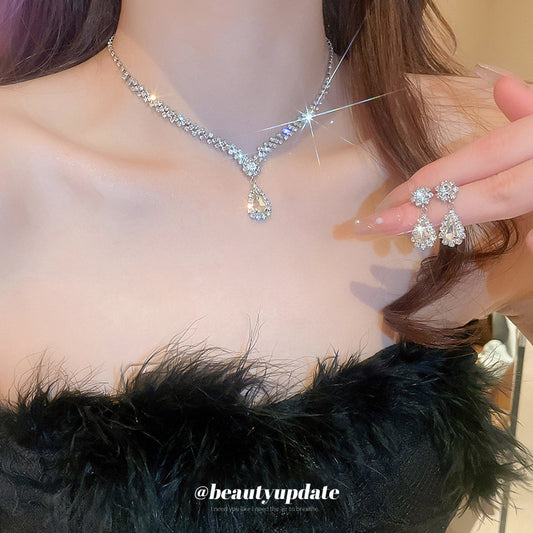 Elegant Diamond Tassel Jewelry Set