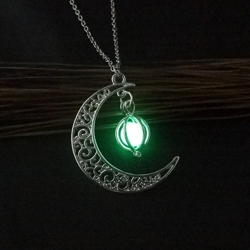 Luminous accessories featuring trendy, versatile hollow necklaces