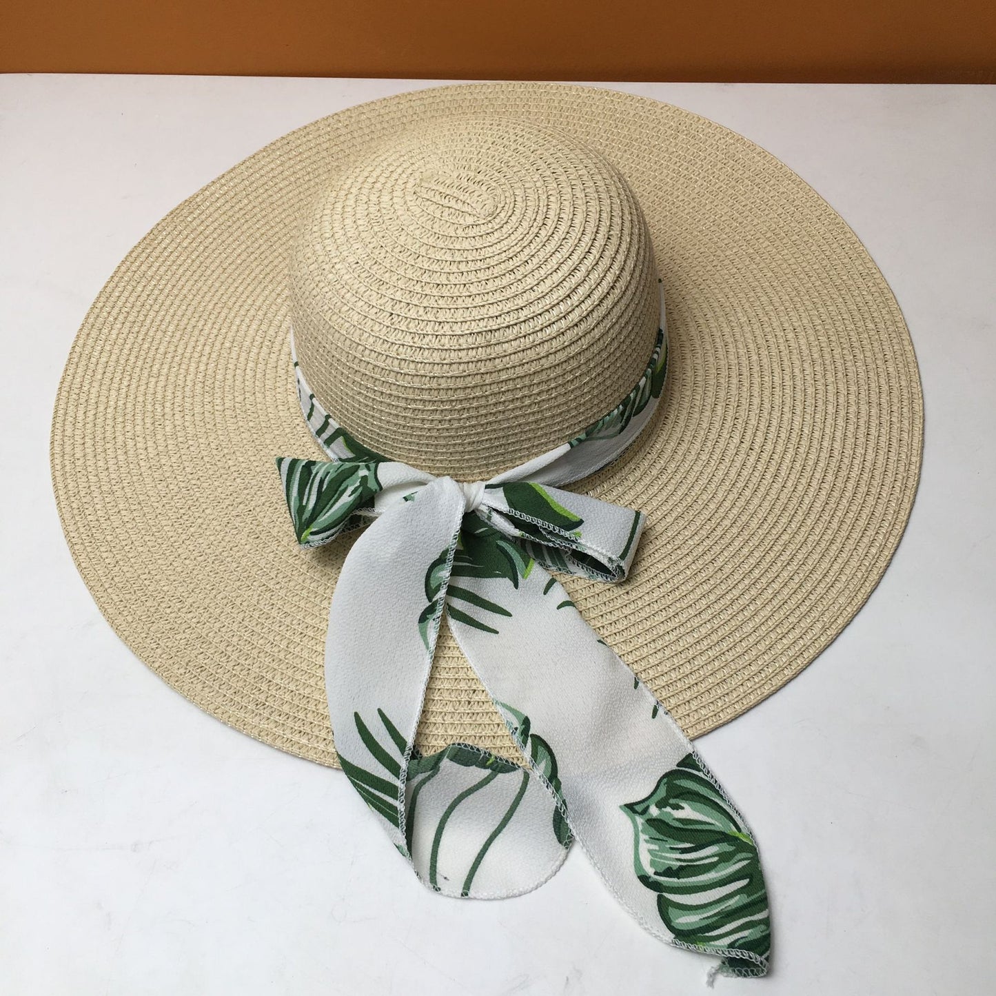 Women's chiffon ribbon straw hat