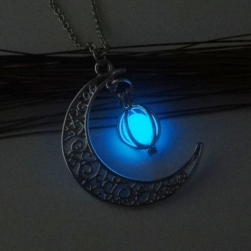 Luminous accessories featuring trendy, versatile hollow necklaces