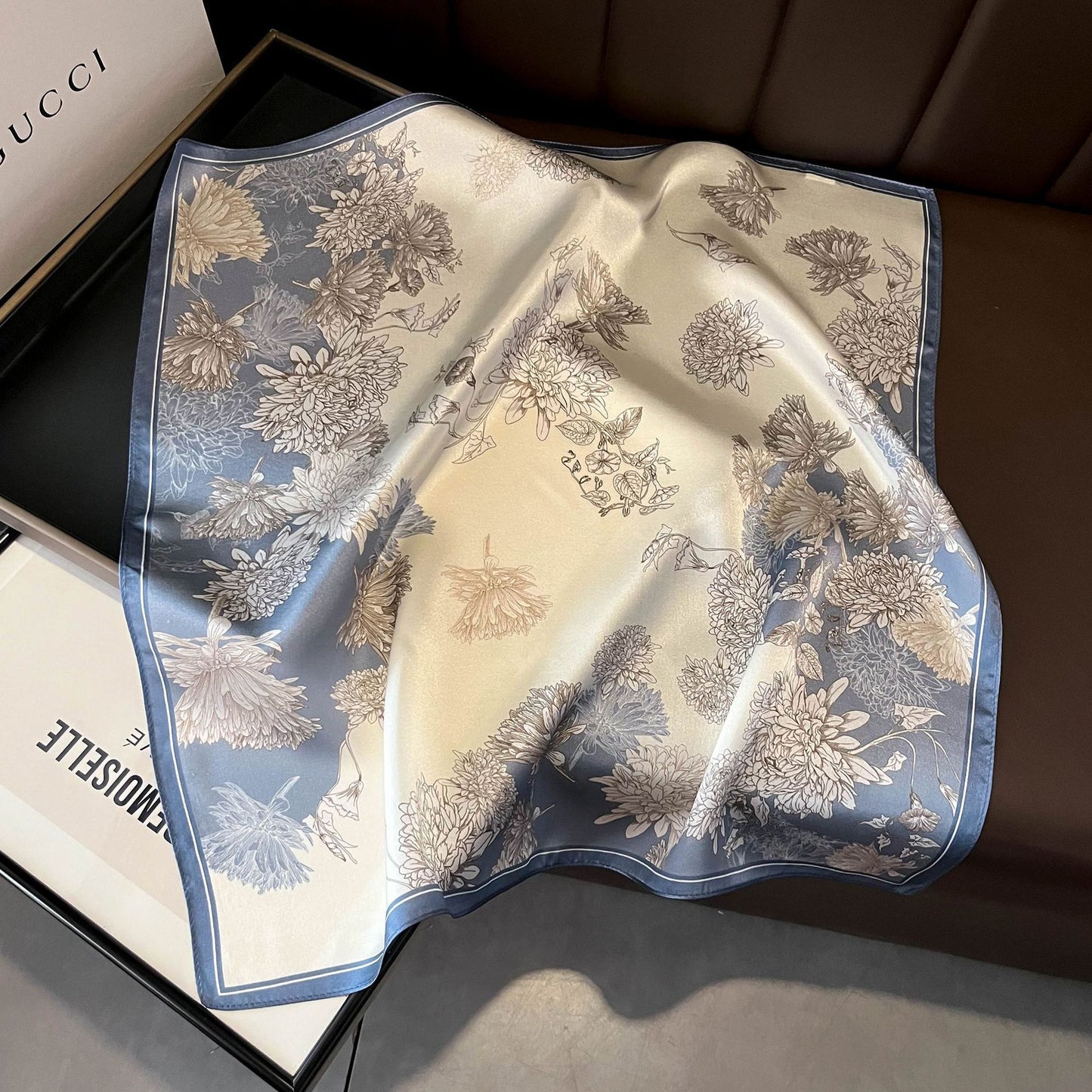 2025 autumn female cashew flower small square silk scarf / High-end neckband accessories & decoration