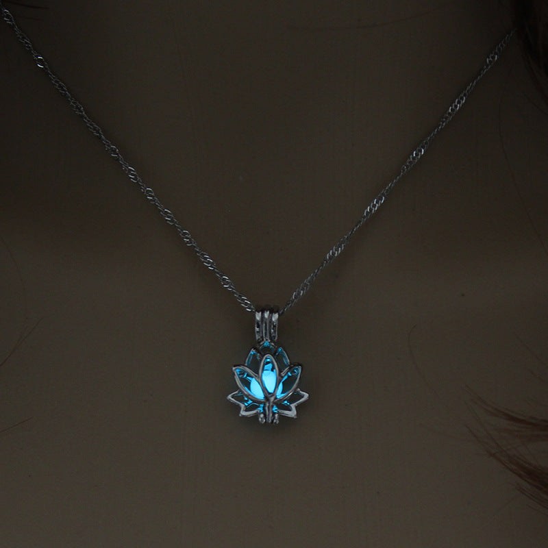 Luminous accessories featuring trendy, versatile hollow necklaces