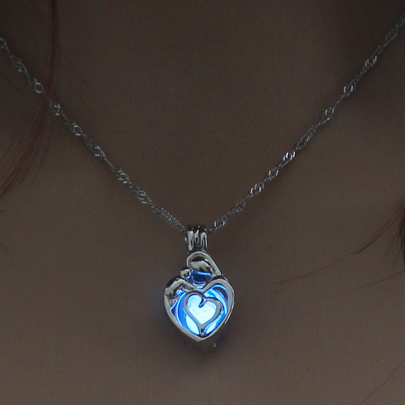 Luminous accessories featuring trendy, versatile hollow necklaces