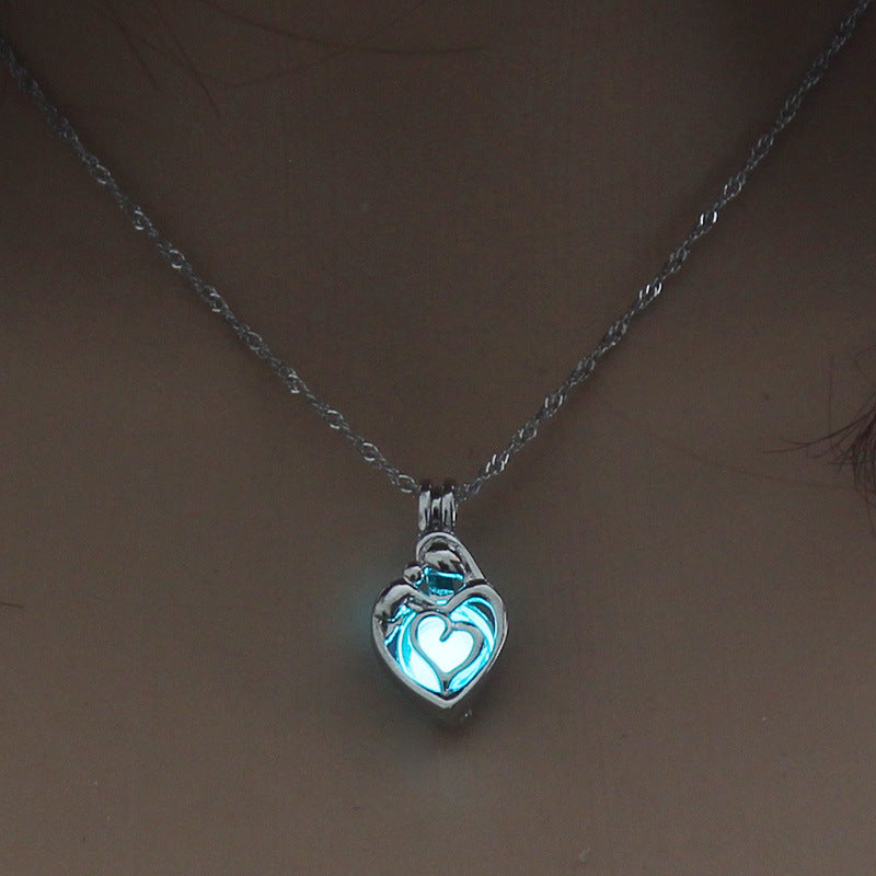Luminous accessories featuring trendy, versatile hollow necklaces