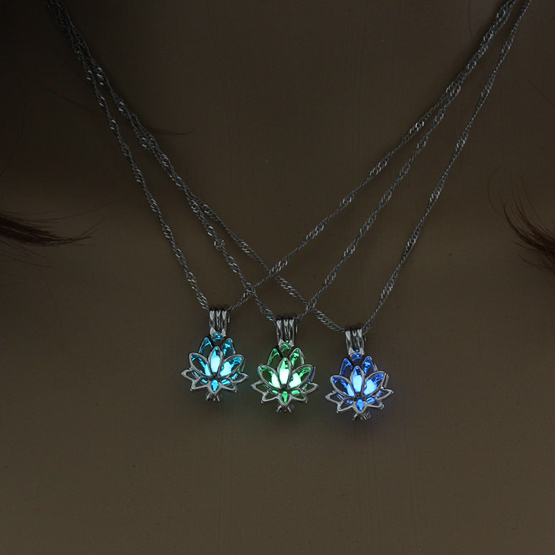 Luminous accessories featuring trendy, versatile hollow necklaces