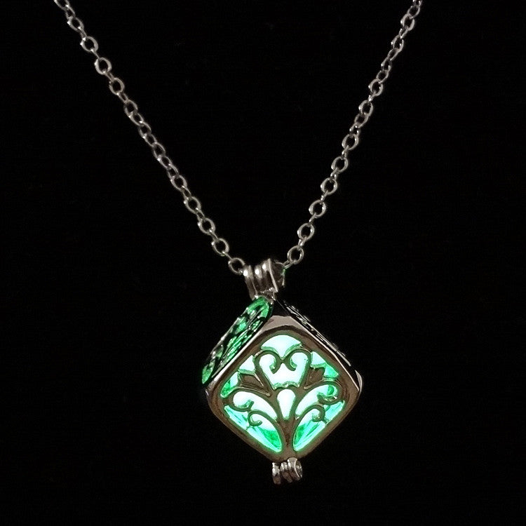 Luminous accessories featuring trendy, versatile hollow necklaces