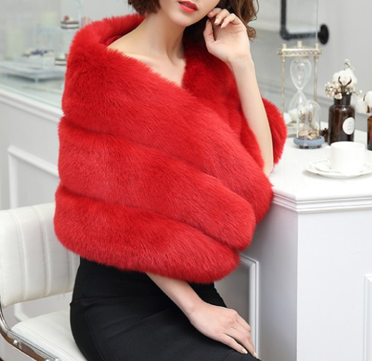 Luxuriöser Wintermantel aus Kunstpelz für Damen