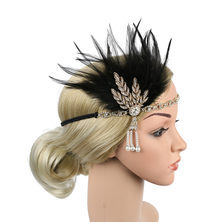 Feather Headband – Bold, vintage-style accessory