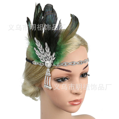 Feather Headband – Bold, vintage-style accessory