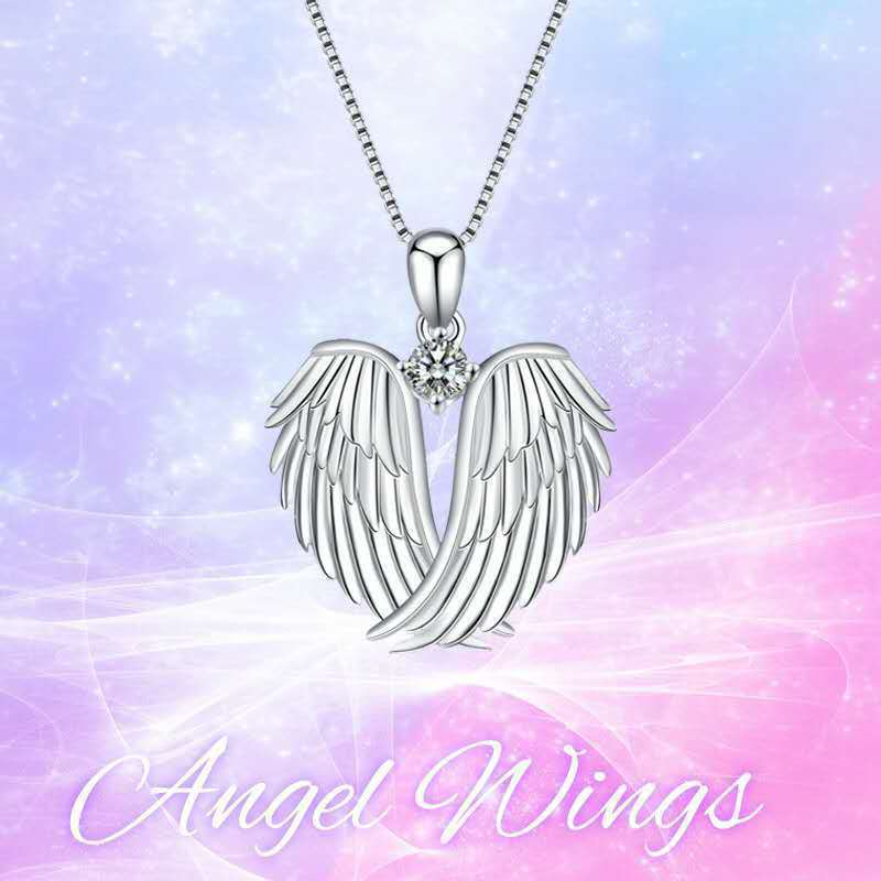 💞 Angel Wings Diamond Necklace