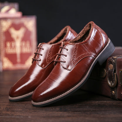 Men's leather shoes fashion tide shoes pointed single shoes business men's shoes large size shoes 45 46 47 48 yards