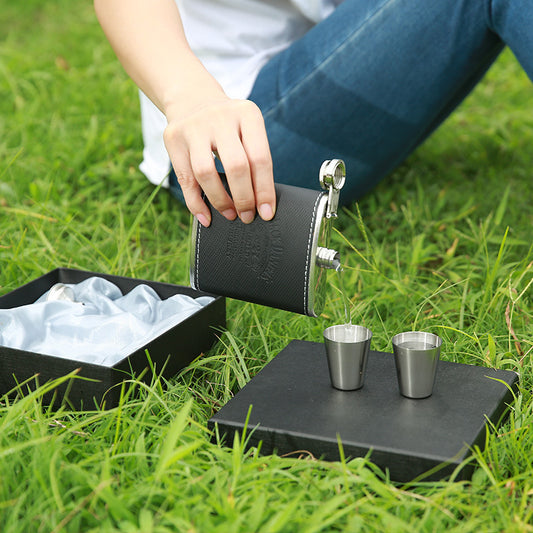 Stainless Steel Wine Bottle Gift Set