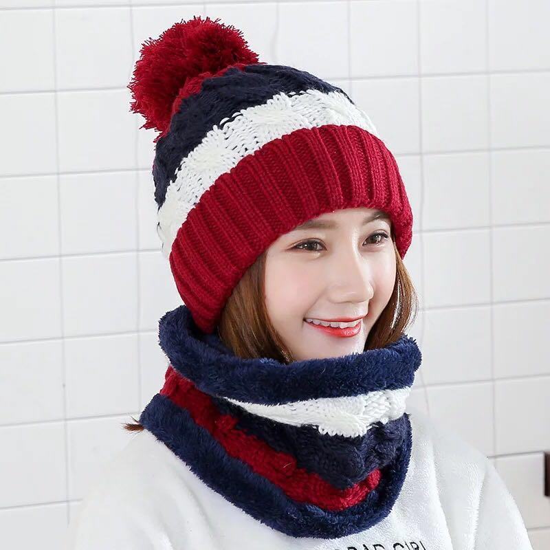 Women's Winter Knit Hat & Scarf Set