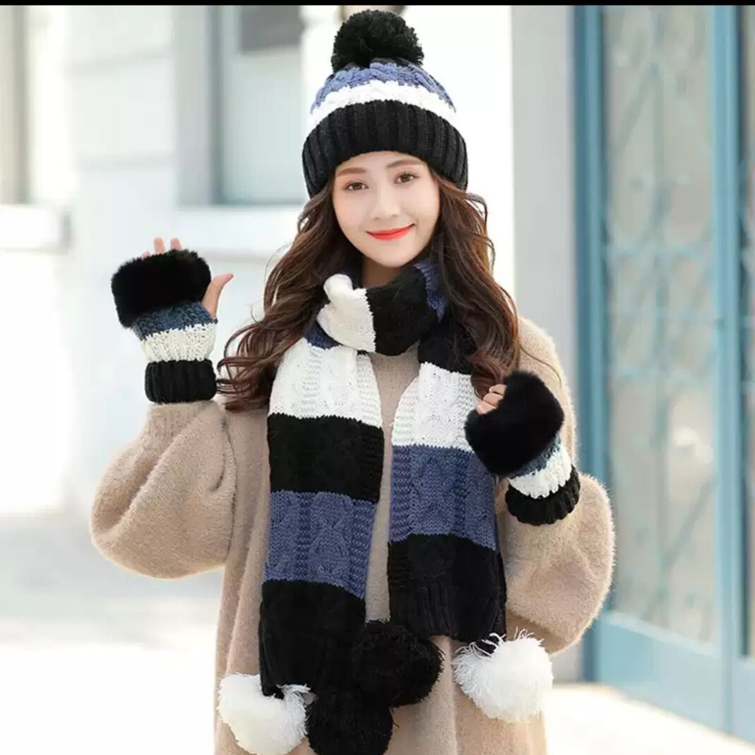 Women's Winter Knit Hat & Scarf Set