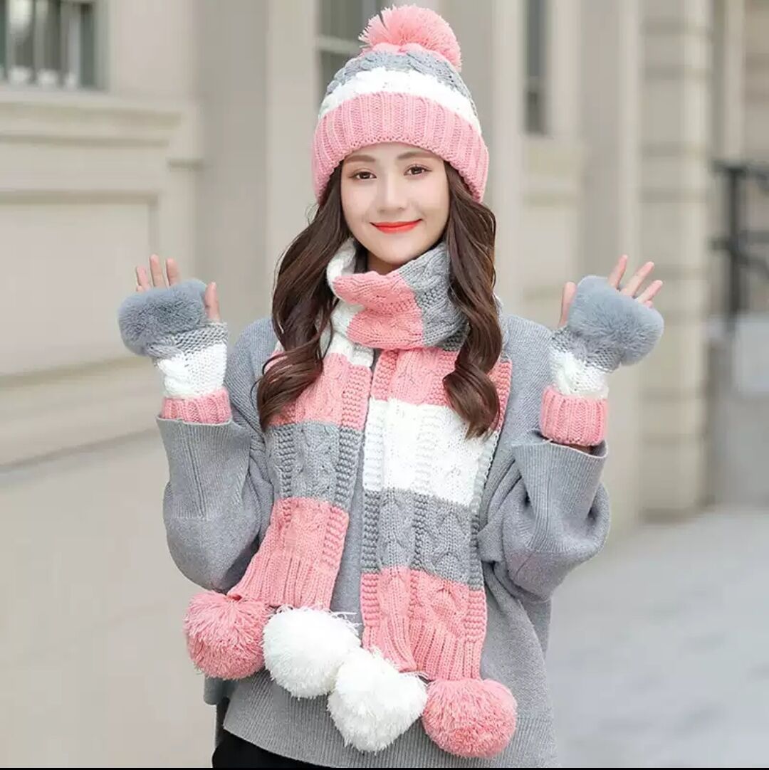 Women's Winter Knit Hat & Scarf Set