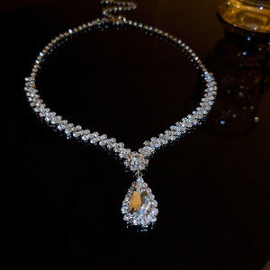 Elegant Diamond Tassel Jewelry Set