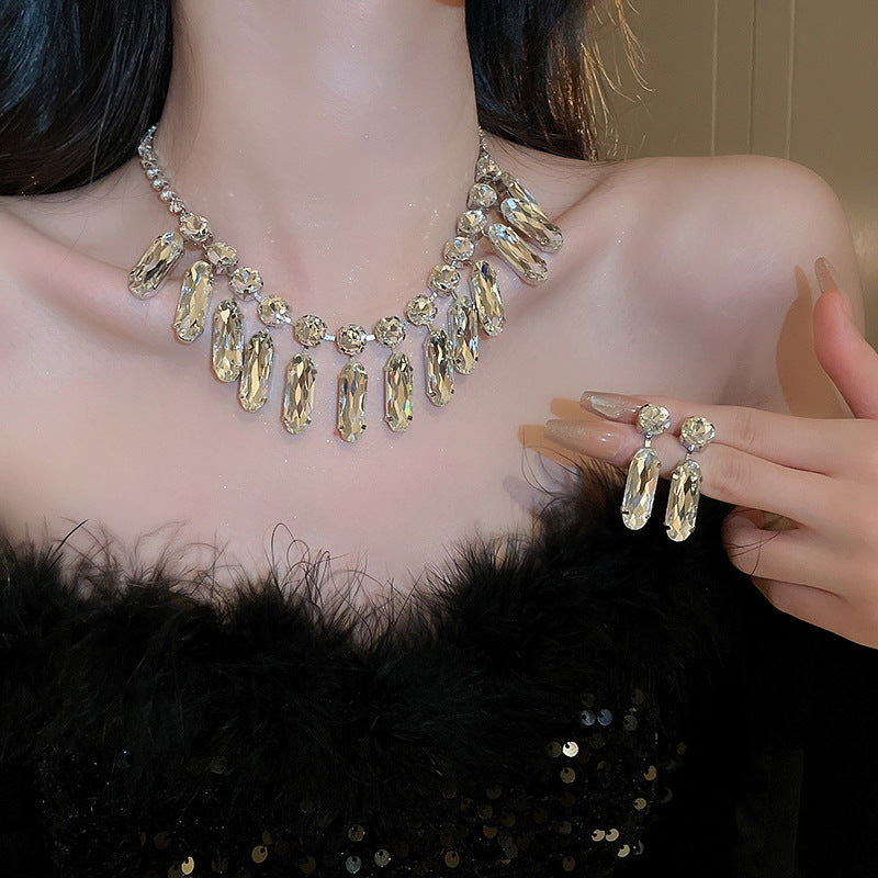 Elegant Diamond Tassel Jewelry Set
