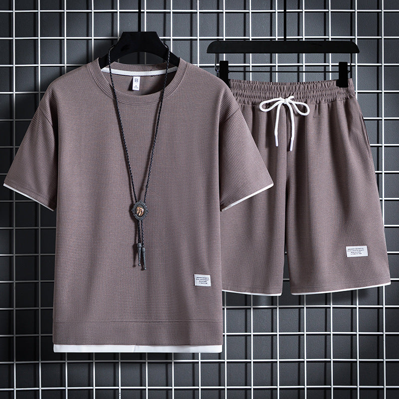 👕Short-sleeved suit with a lightweight waffle texture ⚽