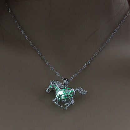 Luminous accessories featuring trendy, versatile hollow necklaces