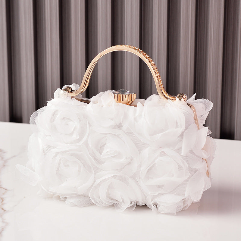 Luxuriöse Abendtasche mit Blumenmuster – Braut- und Party-Stil