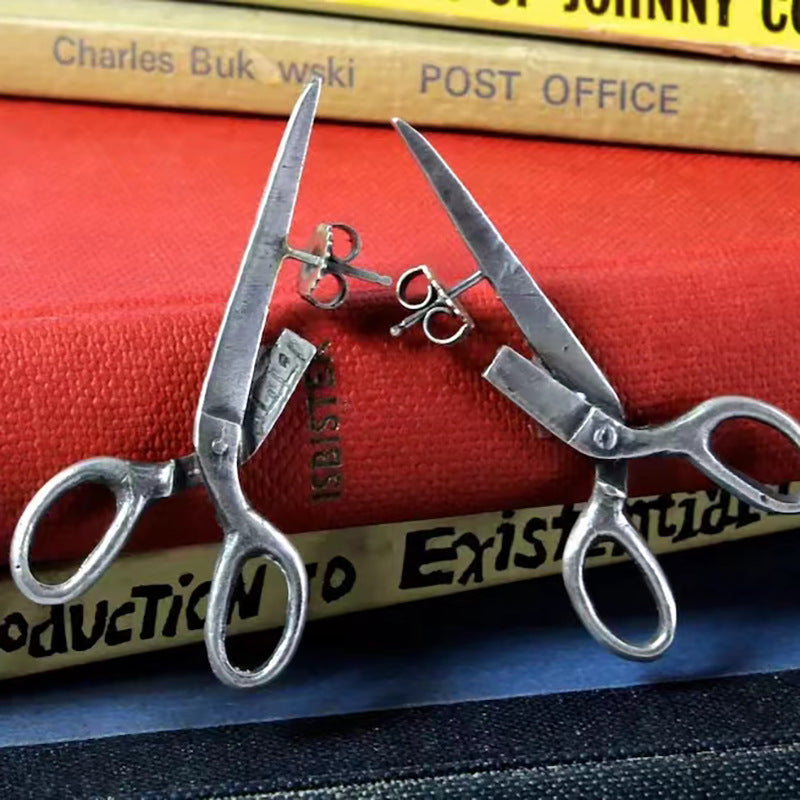 Retro scissor earrings