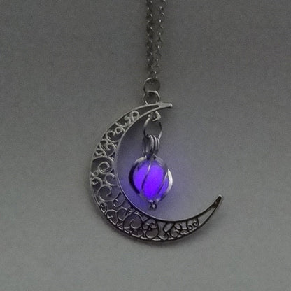 Luminous accessories featuring trendy, versatile hollow necklaces