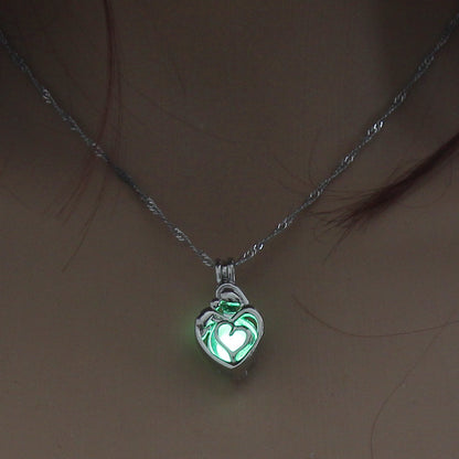 Luminous accessories featuring trendy, versatile hollow necklaces
