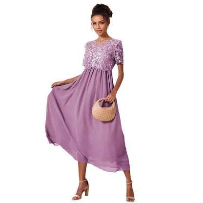 Abendkleid aus Chiffon und Spitze