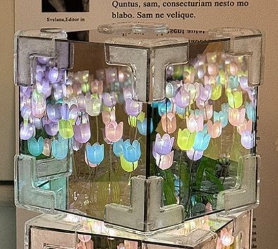 Magic Cube Tulip Night Light – DIY Handmade Mirror Bouquet Gift for Girls & Couples